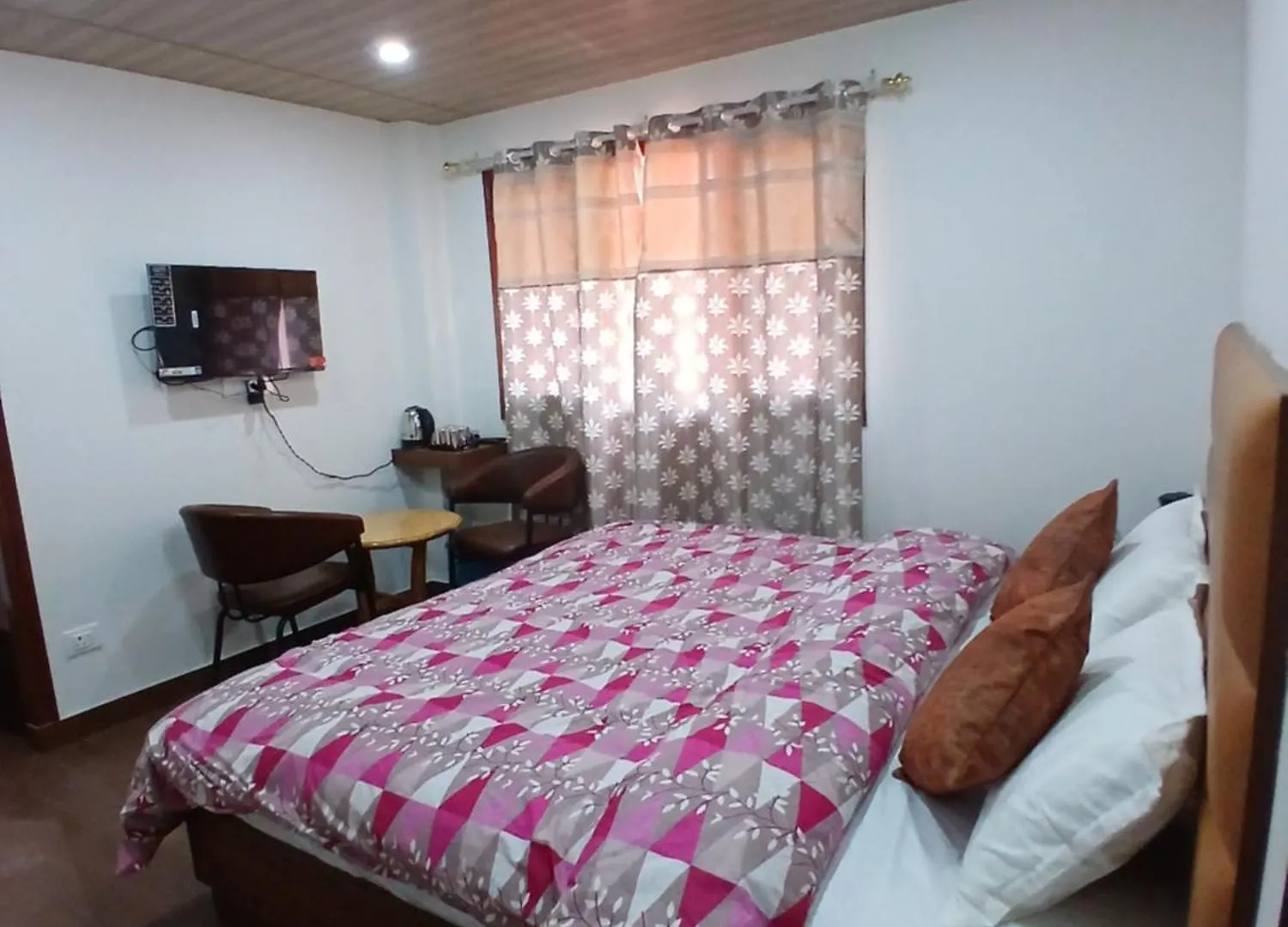 Pansiyon Bhumi Retreat Cottages Shimla Hindistan